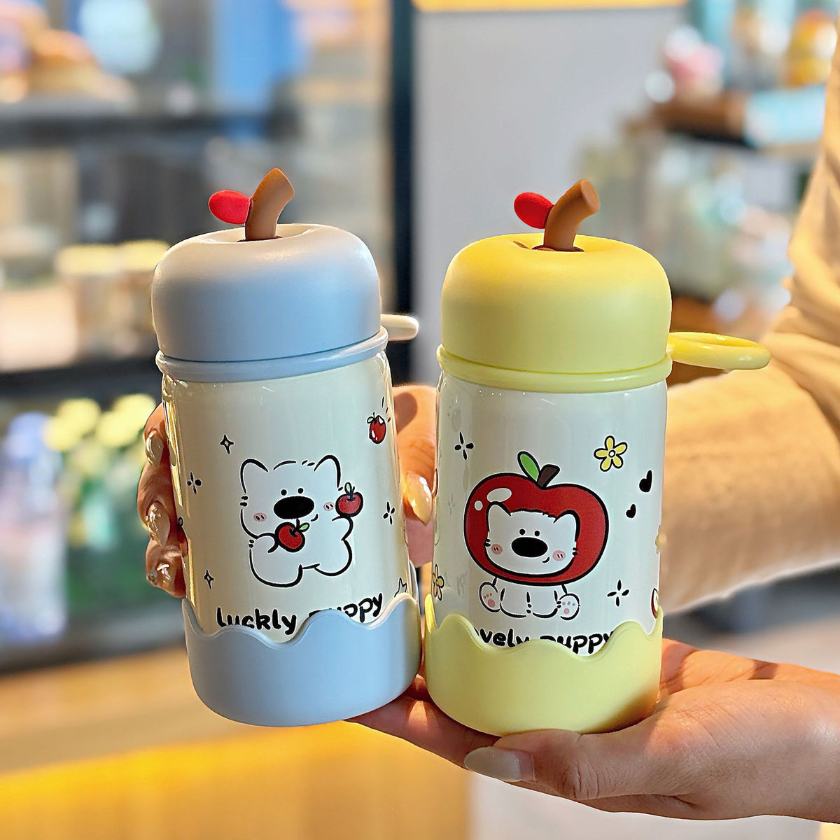 Trelvani Apple-Shaped Mini Insulated Bottle for Kids - Blue