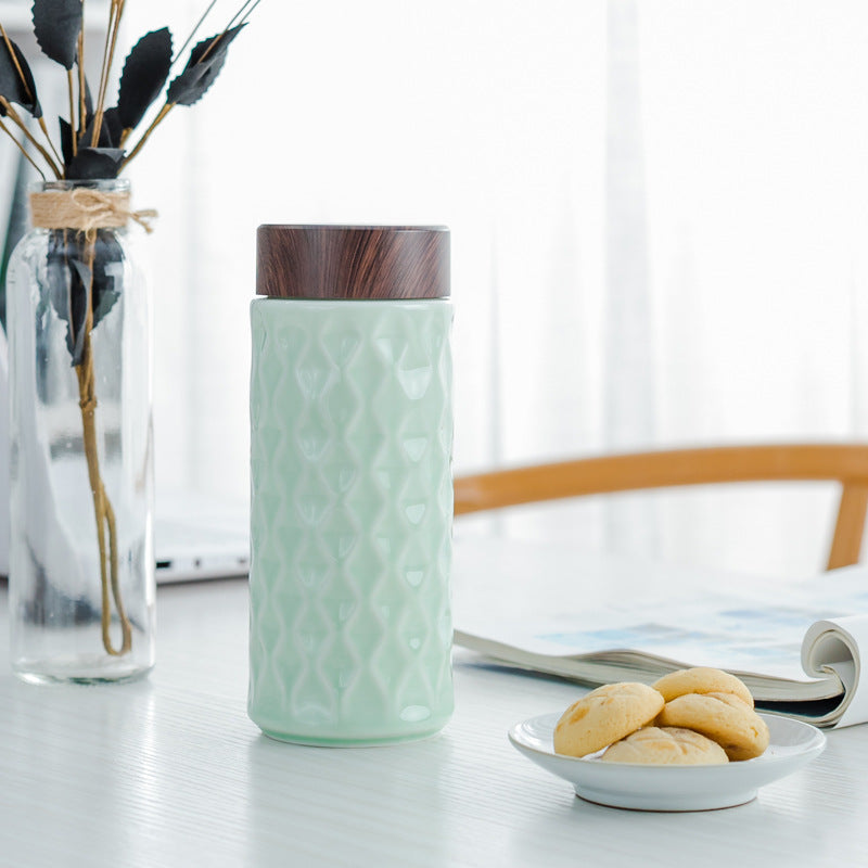Trelvani Double-Wall Ceramic Travel Mug with Wood-Grain Lid - Black
